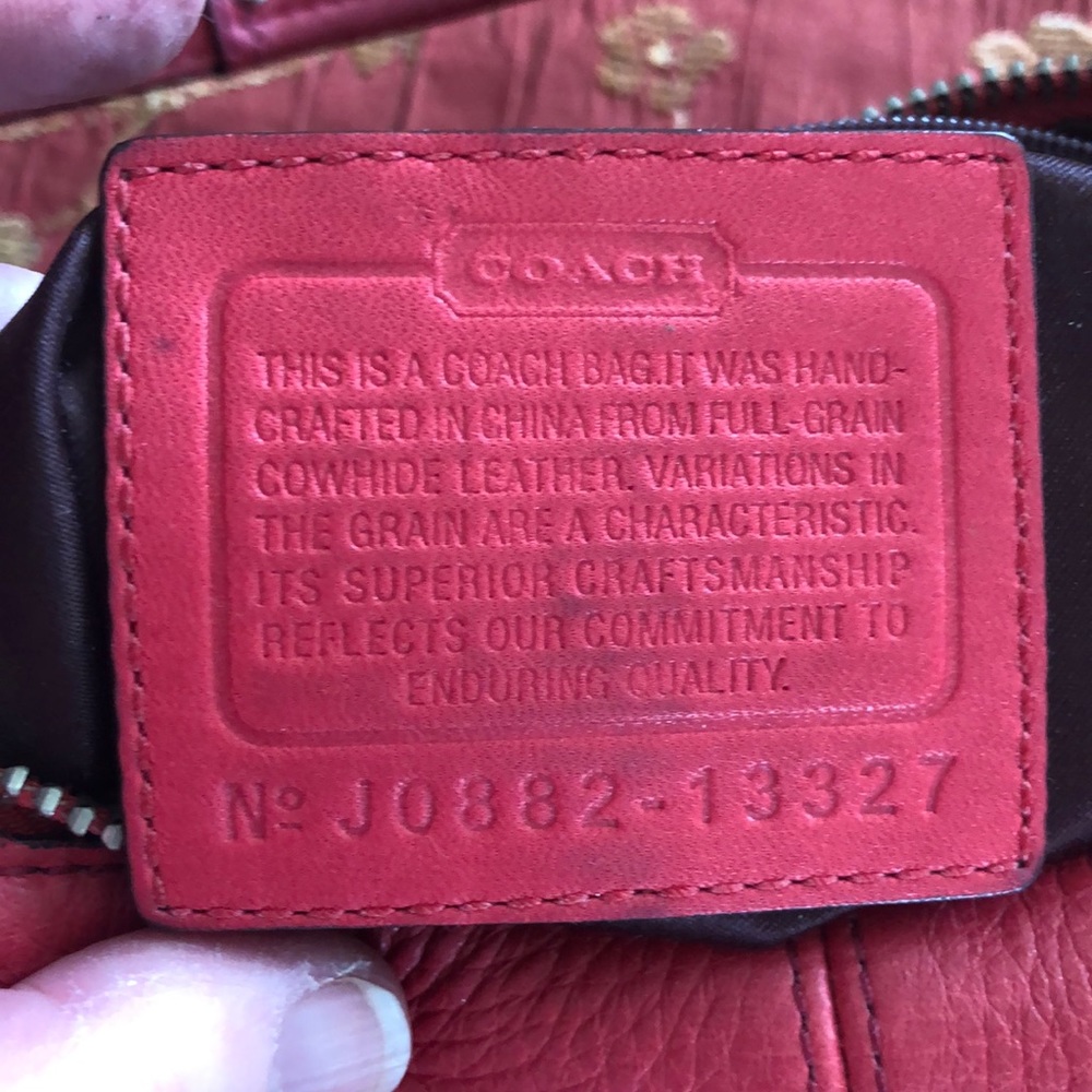 Coach purse - Picture 2 of 4